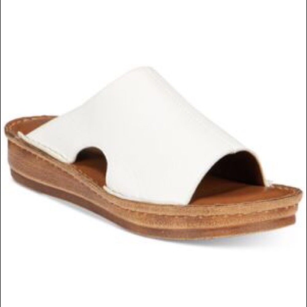 Bella Vita Women's Mae-Italy Slide Sandal Size